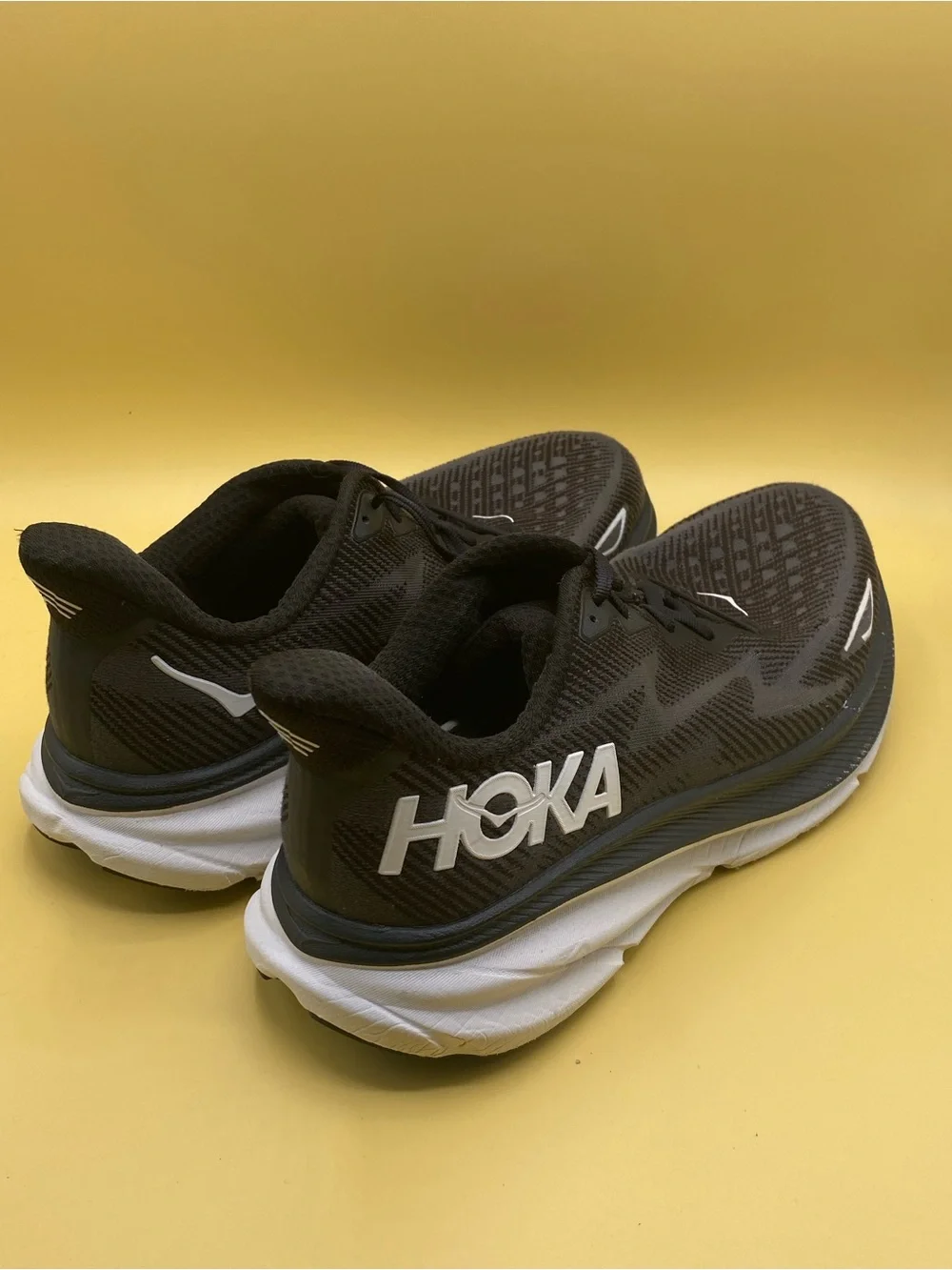 Hoka men running